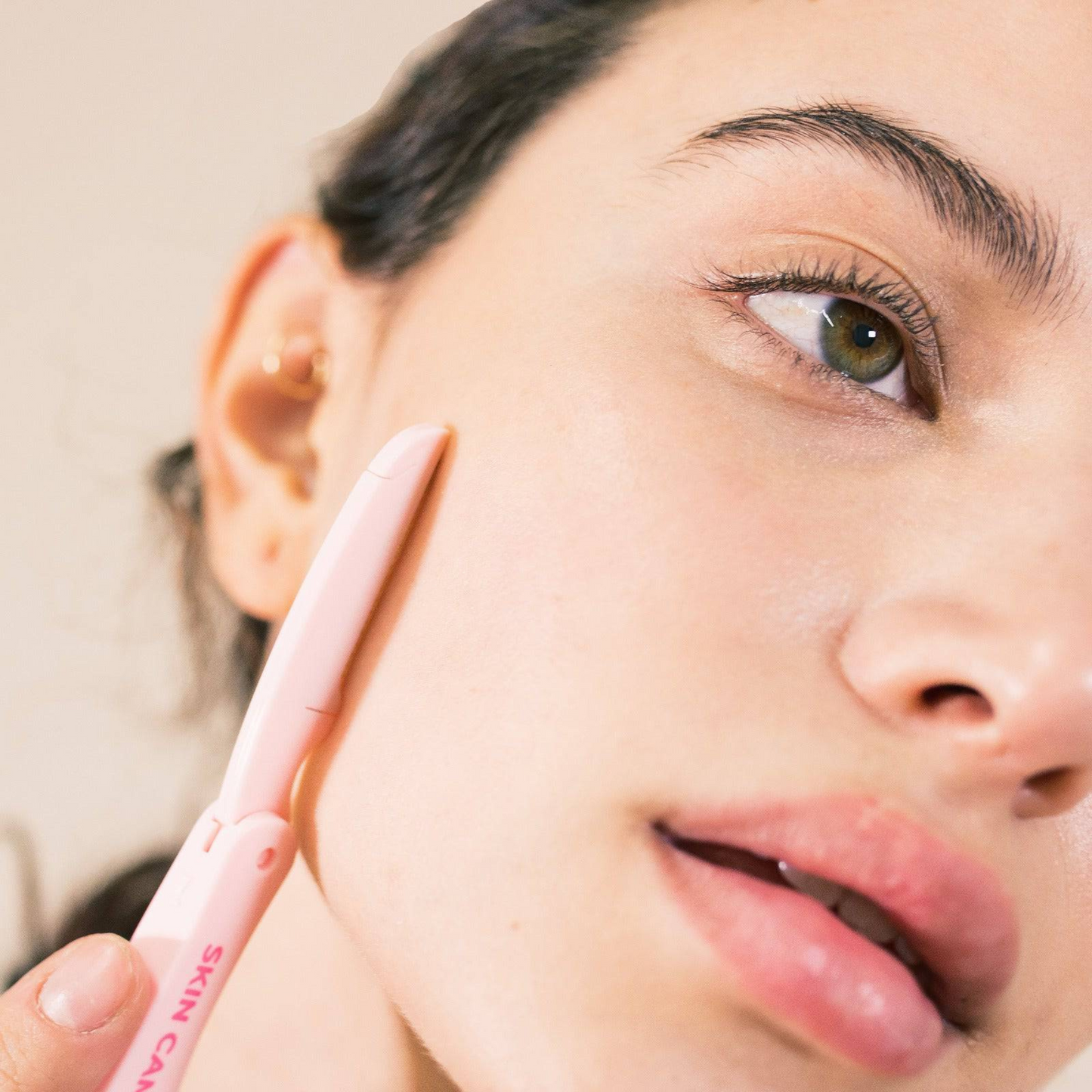 Skin Camp Dermaplaning Beauty Wand Single